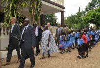 BGI Team, Safe Network and School Arrive at Ashanti King’s Palace